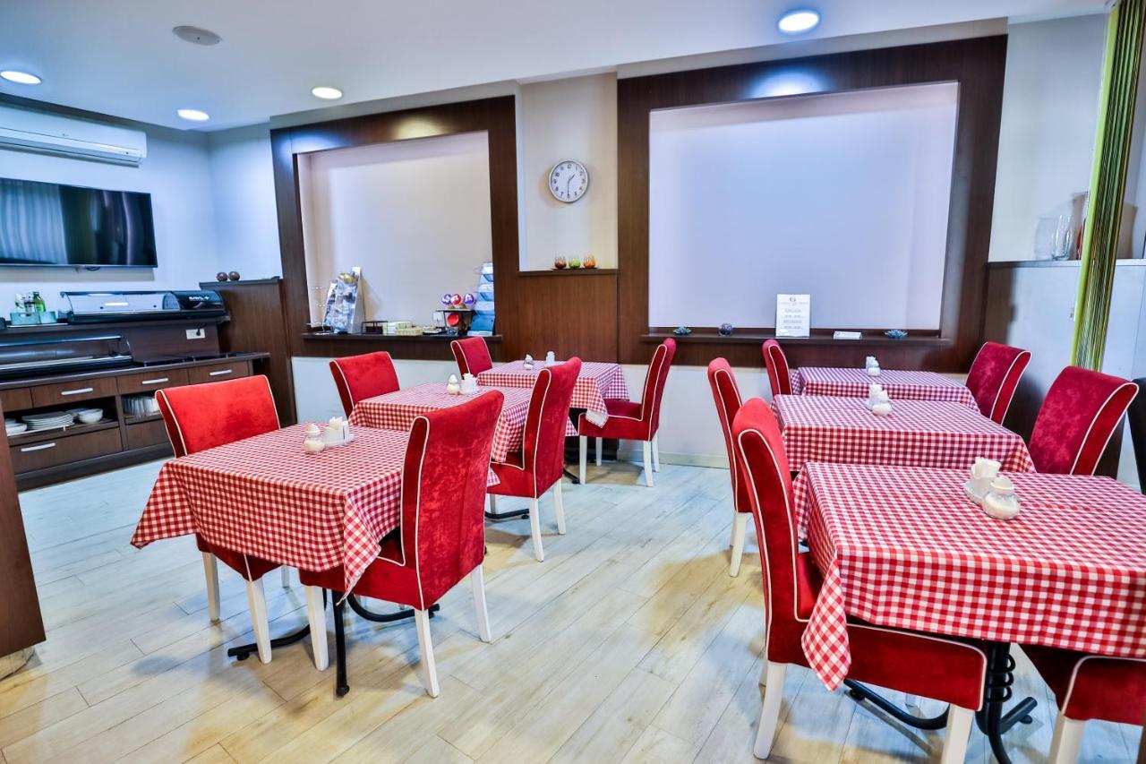 Boutique Hotel Golden Star Tuzla Esterno foto