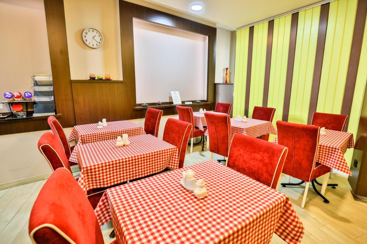 Boutique Hotel Golden Star Tuzla Esterno foto