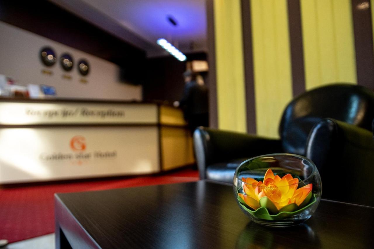 Boutique Hotel Golden Star Tuzla Esterno foto